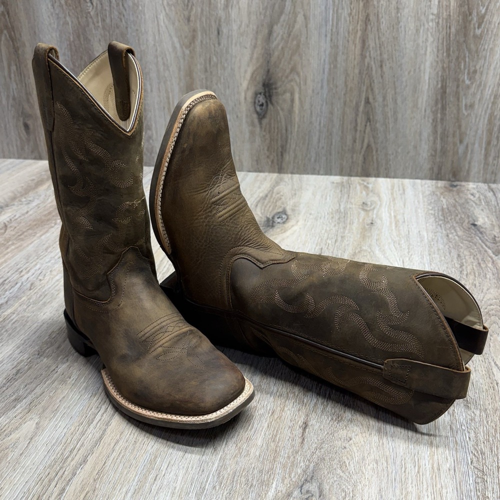 CODY JAMES Western Cowboy Boots Boys 6D Brown Leather NASH DISTRESSED Square Toe